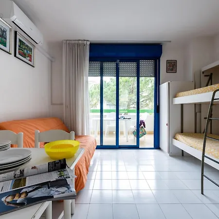 Cozy With Lateral Sea View In Apartment *